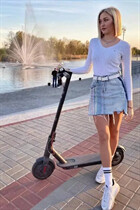 Belarusian girl dariya from brest with Blonde hair age 26 photo-10