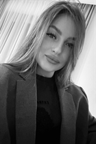 Superbe femme ukrainienne alina de dnepr avec Chatain clairs cheveux, âge 27 photo-3