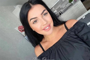 Belle femme ukrainienne célibataire anastasiia de kharkov avec Noirs cheveux, âge 30 photo-12