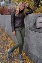 Dating ukrainian girl ivanna from odessa with Blonde hair age 40 photo-14