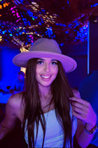 Date ukrainian girl anastasia from kiev with Dark Brown hair age 28 photo-1