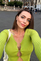 Girl from orlando irina with Light Brown hair age 33 photo-13