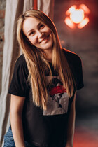 Beautiful woman of ukrainian tatiana from rivne with Light Brown hair age 33 photo-4