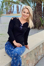 Mujer perfecta galina de granada con pelo Rubio y edad 46 photo-21