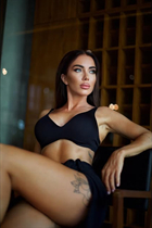 Gorgeous Ukrainian bride khrystyna from bali with Dark Brown hair age 36 photo-7