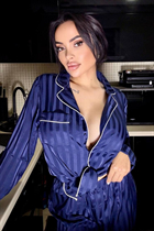 Single ukrainian girl olexandra from odessa with Black hair age 26 photo-7