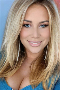 Superbe mariée ukrainienne anastasia de kharkov avec Blond cheveux, âge 33