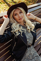 Ukrainian woman for marriage violetta from kharkov with Blonde hair age 42 photo-5