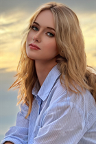 Bride from wrocław veronika with Blonde hair age 24 photo-20