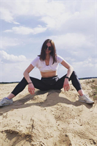 Ukrainian woman for marriage maria from kharkov with Dark Brown hair age 29 photo-4