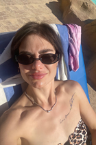 Beautiful wife from Ukraine oksana from zaporizhzhia with Dark Brown hair age 33 photo-9
