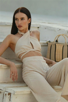 kharkov bride hanna with Dark Brown hair age 32 photo-5