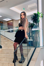 Novia de burgas lora con pelo Marrón claro y edad 41 photo-5