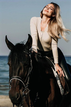 Belle mariée ukrainienne anastasia de kyiv avec Blond cheveux, âge 39 photo-6