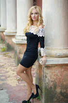 Ukrainian wife from odessa olga with Blonde hair age 44 photo-7