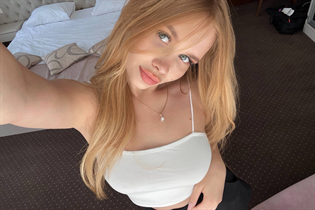 Beautiful woman of Ukraine victoria from kropyvnytskyi with Blonde hair age 21 photo-11