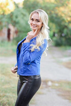Pretty ukrainian lady alina from donetsk with Blonde hair age 37 photo-7