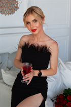 Beautiful ukrainian bride natalia from austin with Blonde hair age 24 photo-9