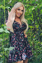 Ukrainian girl svetlana from kharkov with Blonde hair age 40 photo-6