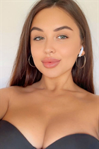 Beautiful ukrainian bride maria from kiev with Dark Brown hair age 32