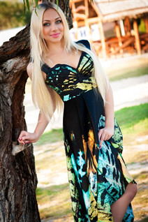 Ukrainian women for marriage maria from kherson with Blonde hair age 27
