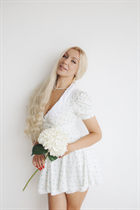 Mujeres increíbles de Ucrania alyona de odessa con pelo Rubio y edad 33 photo-29