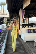 Pretty girl julia from dubai with Blonde hair age 49 photo-21