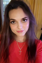 Ukranian bride yuliya from kyiv with Dark Brown hair age 35 photo-4