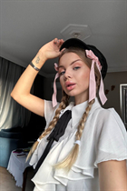 Meet Ukrainian girl elizabeth from kiev with Blonde hair age 22 photo-13