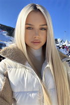 A belarusian bride anastasia from minsk with Blonde hair age 25 photo-11
