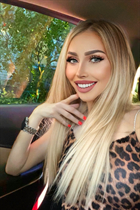 Linda chica ucraniana yulia de khmelnitsky con pelo Rubio y edad 25 photo-12