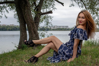Gorgeous Ukrainian bride ludmyla from sumy with Light Brown hair age 44 photo-16