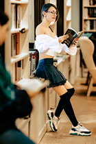 Stunning Ukrainian woman anna from kiev with Light Brown hair age 34 photo-2