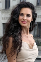 Mariée tchèque elena de prague avec Noirs cheveux 50 ans photo-37