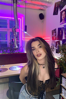 Wife from Ukraine anna-maria from lviv with Dark Brown hair age 23