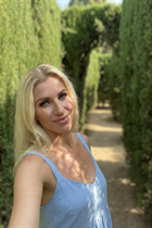 Girl from barcelona olena with Blonde hair age 42 photo-7