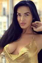 Dating a ukrainian girl victoria from kiev with Black hair age 31 photo-2