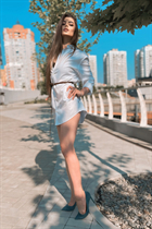 Femme parfaite tatiana de paris avec Chatain clairs cheveux, âge 40 photo-27