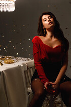 Wife from Ukraine alina from sumy with Dark Brown hair age 27 photo-4