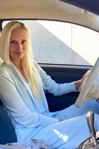 Mariée de milan victoria avec Blond cheveux, âge 49 photo-6