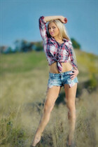 Date ukrainian anna from sumy with Blonde hair age 34 photo-1