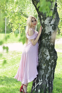 Beautiful women from ukraine lilia from philadelphia with Blonde hair age 38