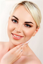 Single Ukrainian lady irina from kiev with Blonde hair age 36 photo-1