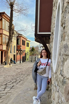 Modèle fille ukrainienne ludmila de kharkov avec Chatain clairs cheveux, âge 36 photo-1