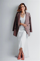 Perfect woman olga from ricadi with Light Brown hair age 42 photo-3