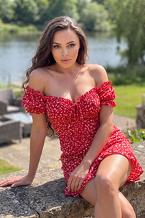 Pretty girl anna from batumi with Light Brown hair age 38