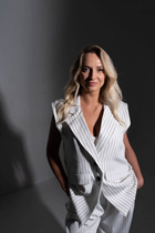 Pretty girl yana from oslo with Blonde hair age 35 photo-7