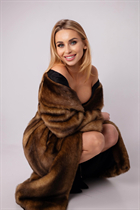 Salir con mujeres ucranianas anastasia de rivne con pelo Marrón claro y edad 29 photo-20