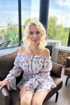 Ukrainian woman for marriage olesia from kiev with Blonde hair age 47 photo-19