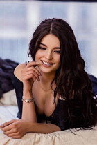 Date Ukrainian women daria from kiev with Dark Brown hair age 33 photo-1